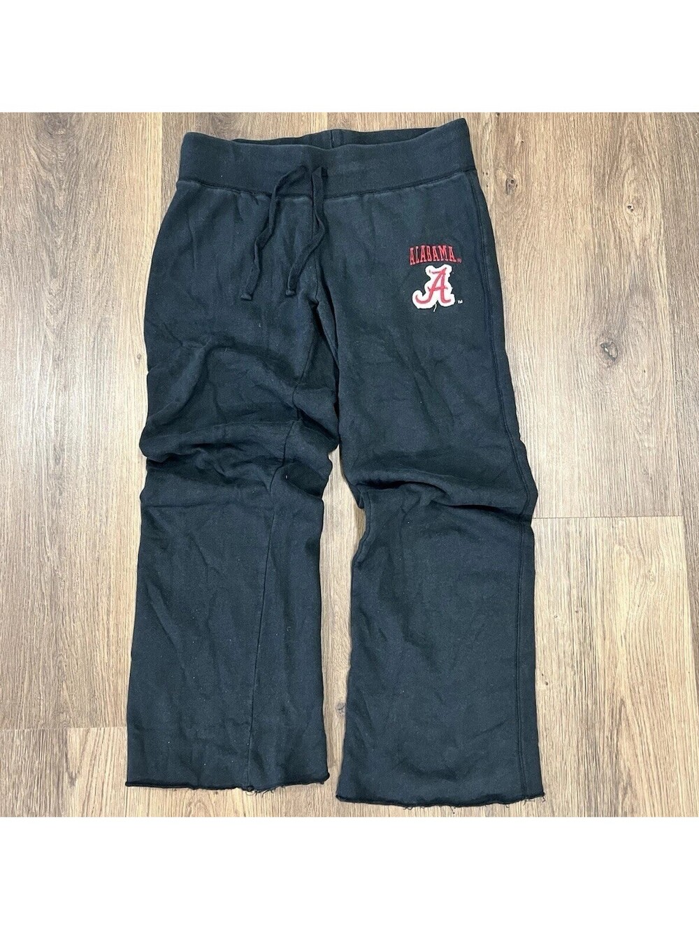 Colosseum Athletics Alabama Crimson Tide Sweatpants Mens (L) Black Raw Hem